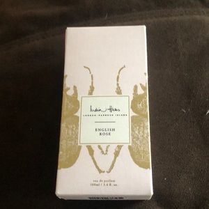 India Hicks English Rose